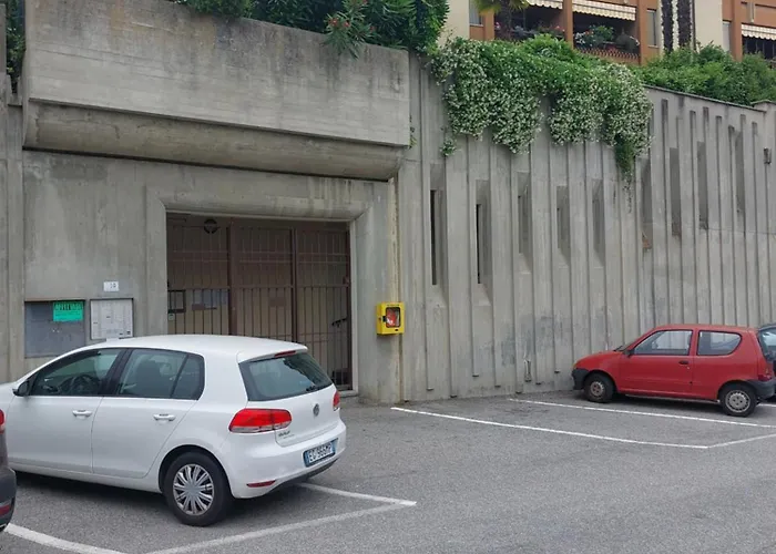 Casa Di Lara Apartment *